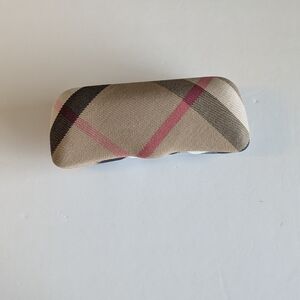 Burberry Beige Plaid Glasses Case